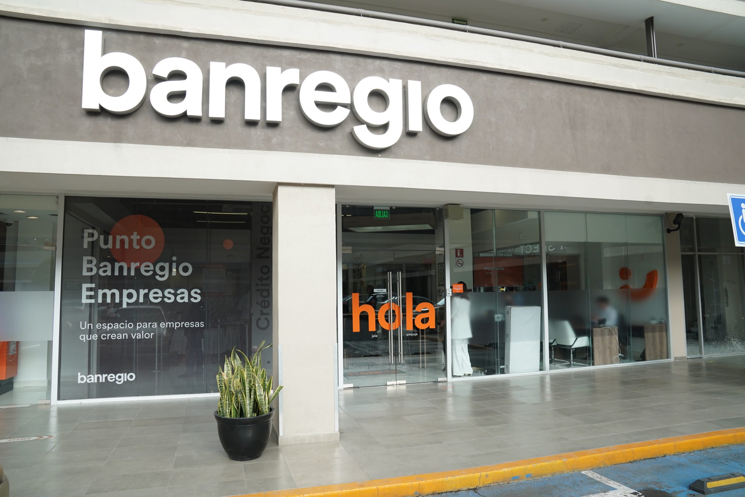 Punto Banregio Empresas