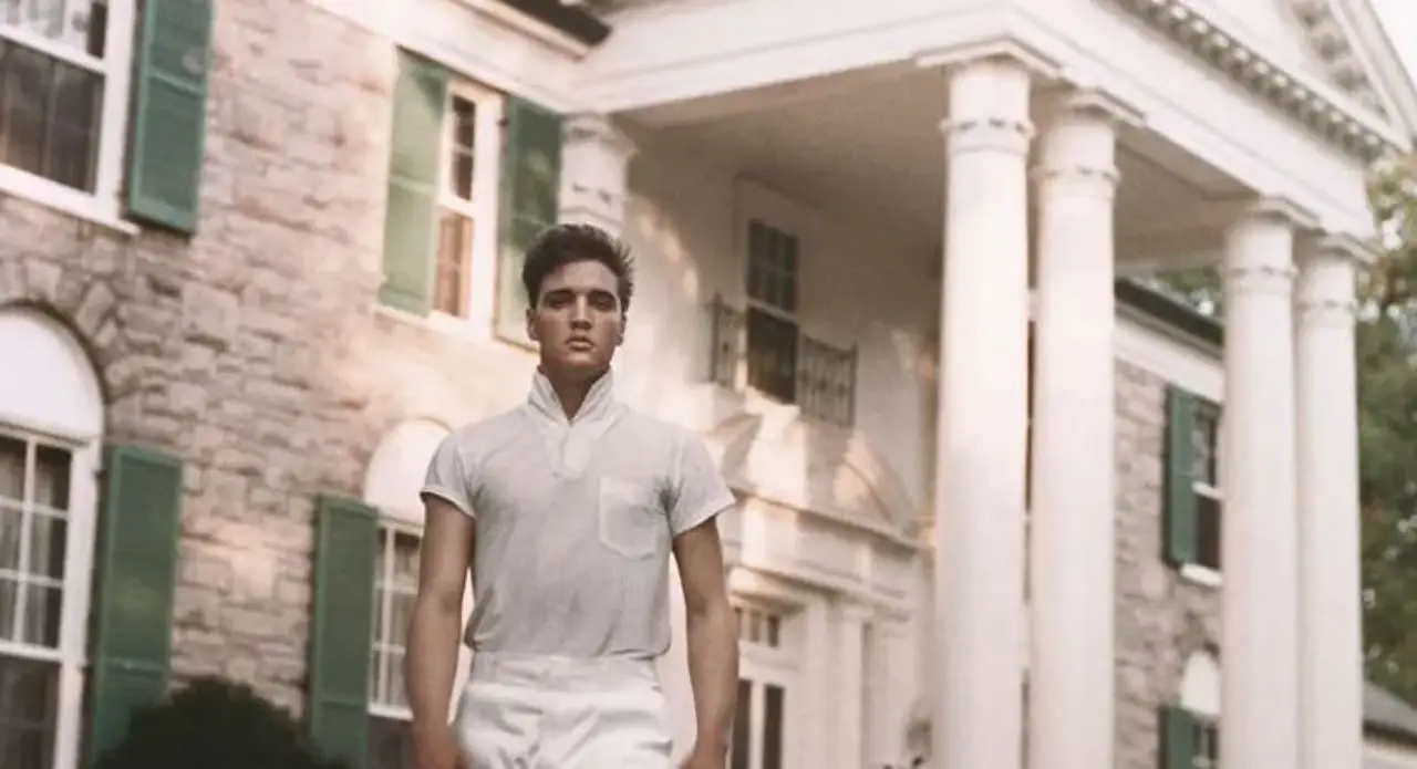 Elvis Presley-Graceland